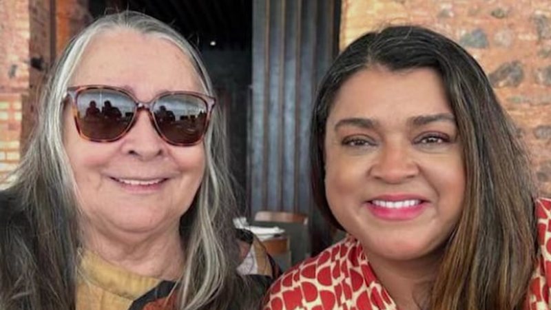 preta gil homenageia a mae widelg