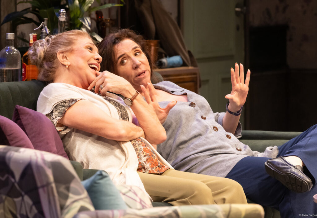 Radojka, com Marisa Orth e Tania Bondezan/ Divulgação