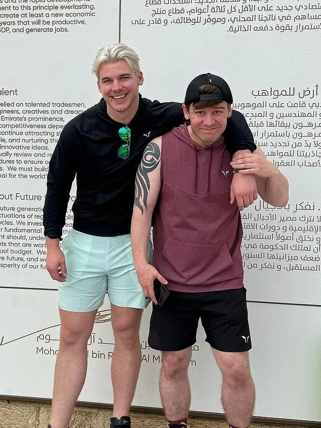 pair arrested plain clothes officers 87966726