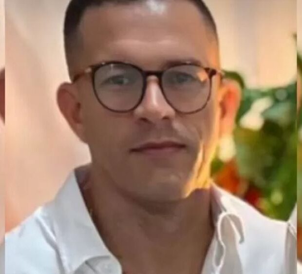 25407991 9493 4451 9562 5c75f1c0377d