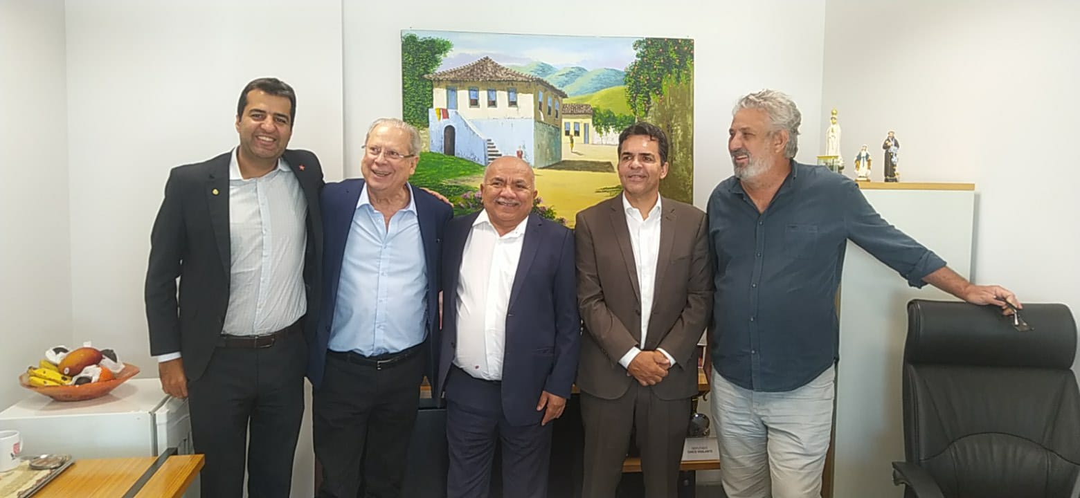 Foto: Suzano Almeida José Dirceu se encontra com deputados distritais na CLDF