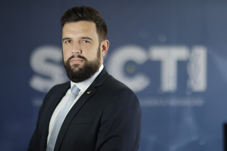 whatsapp image 2023 11 06 at 09.35.25 768x512