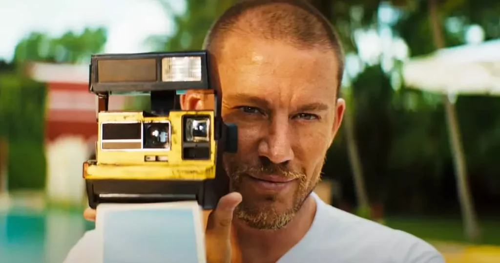 1897651467 blinktopper