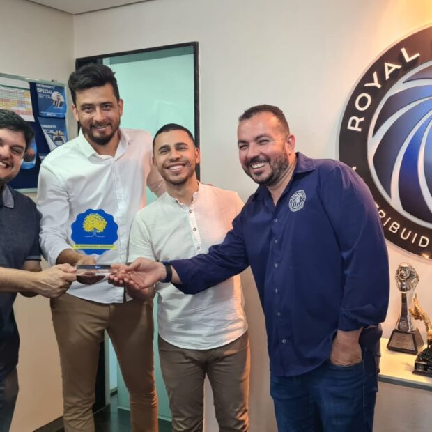 selo empresa parceira da juventude