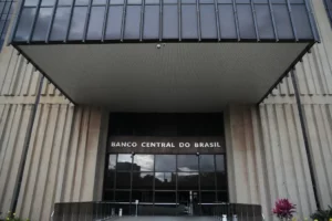 banco central economia 0413202009