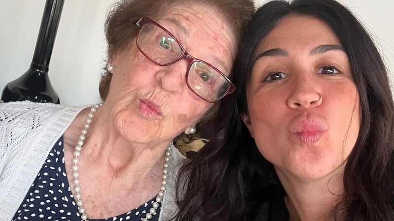 foquinha com a avo widelg