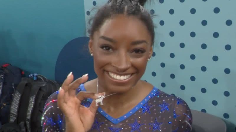 simone biles 1 widelg