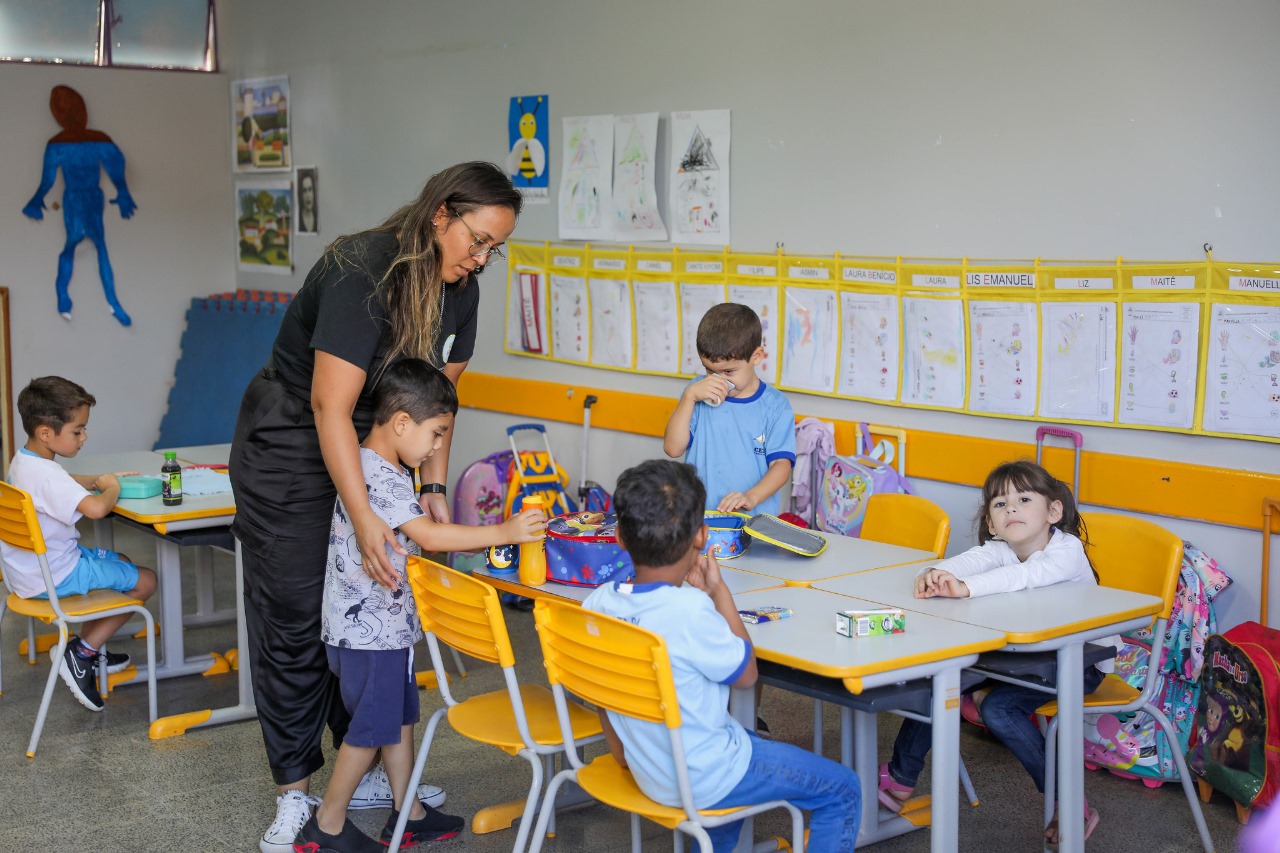 28.8. criancas na escola. foto joel rodrigues agencia brasilia2