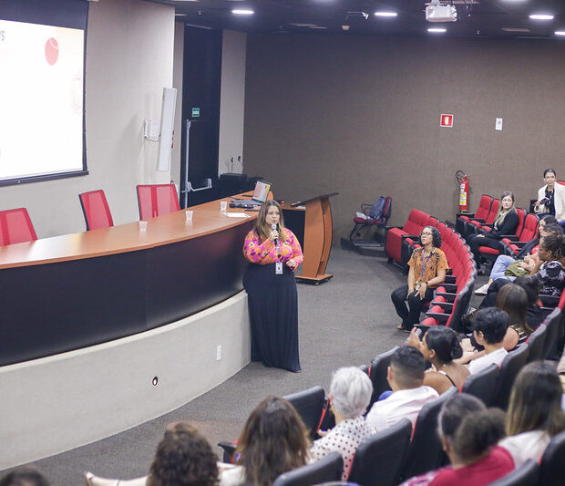 os 1.959 voluntariados da secretaria de saude ses df foram homenageados em sessao solene na manha desta quarta feira 28 na sede da pasta. foto ualisson nogueira agencia saude
