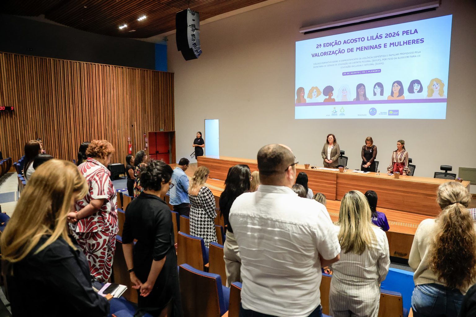 seedf promove evento sobre agosto lilas na camara legislativa foto capa 1536x1024