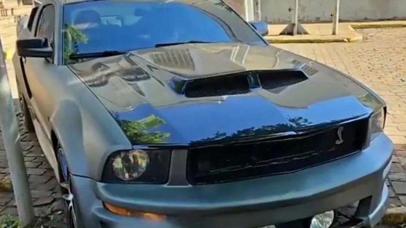 mulher foragida e presa apos ser encontrada em carro de sertanejo famoso widelg