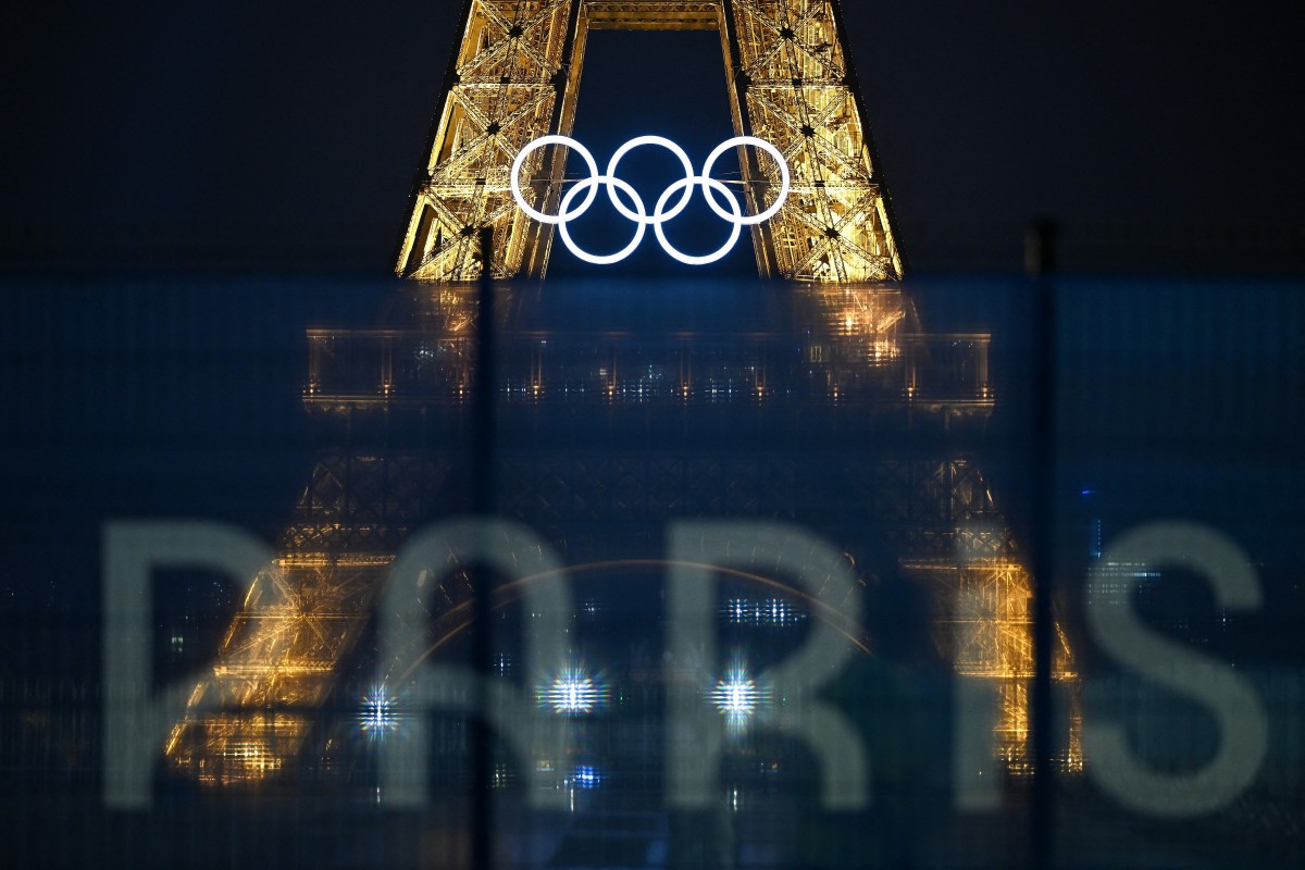 files france oly paris 2024 politics touris;