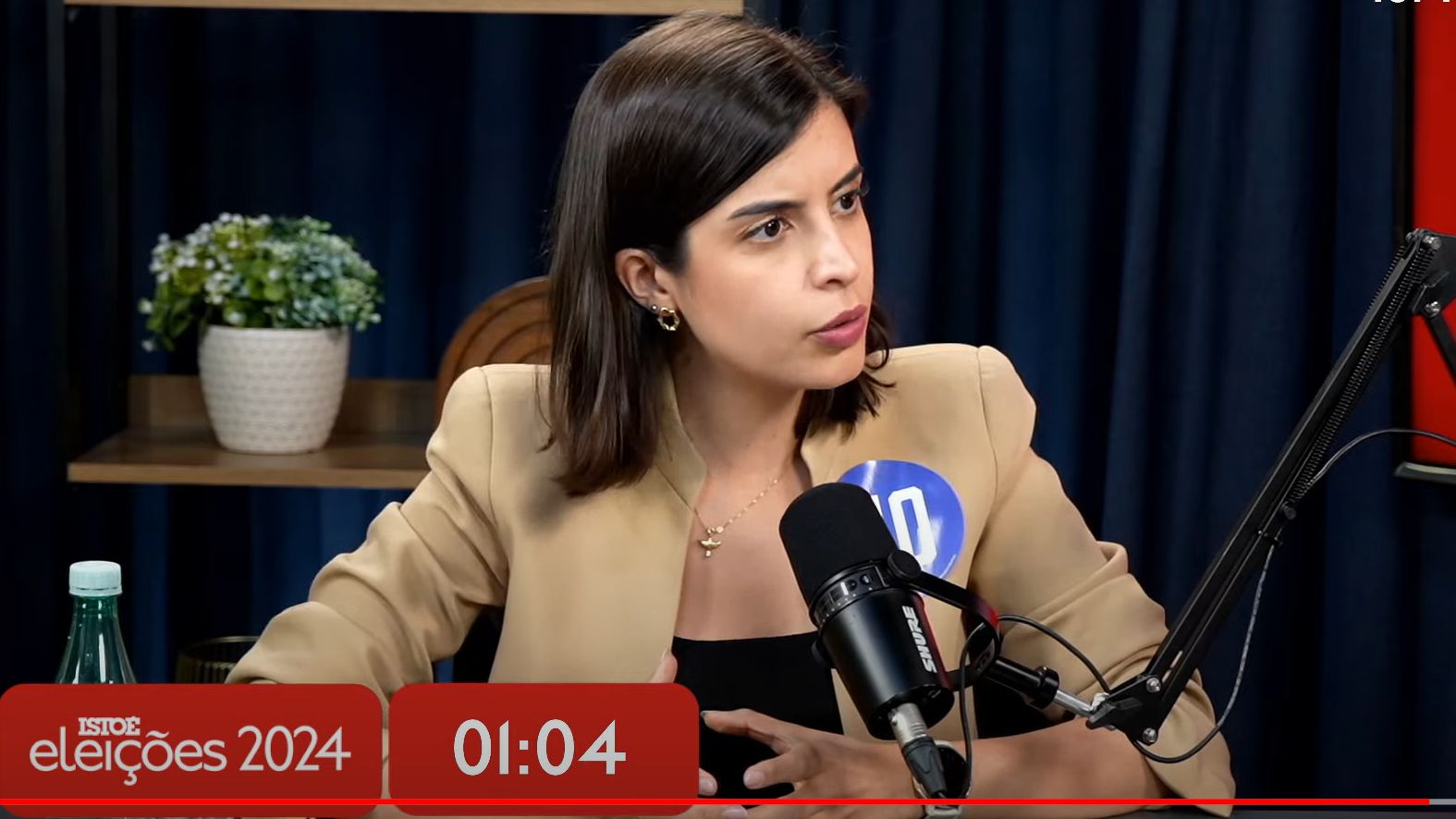 tabata amaral