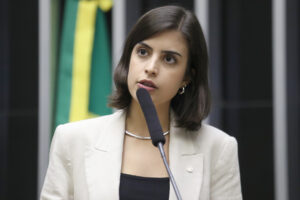 Deputada Tabata Amaral apresentou uma petição sobre o deputado ao STF | Foto: Câmara dos Deputados