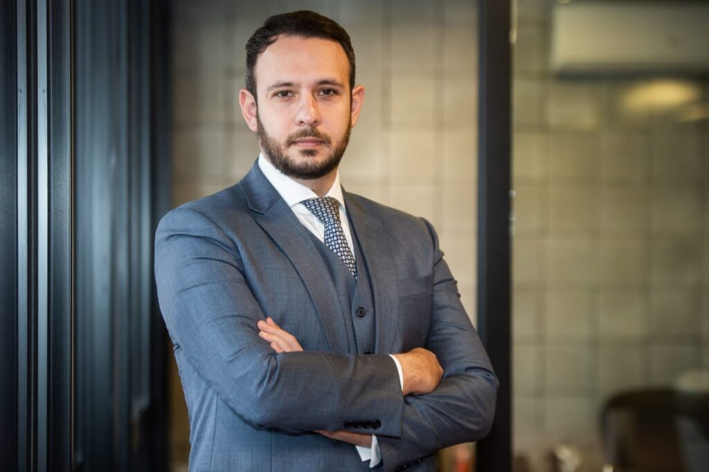 Dr. Bruno Salles Ribeiro é um dos advogados criminalistas no ramo penal-empresarial com maior influência no Brasil