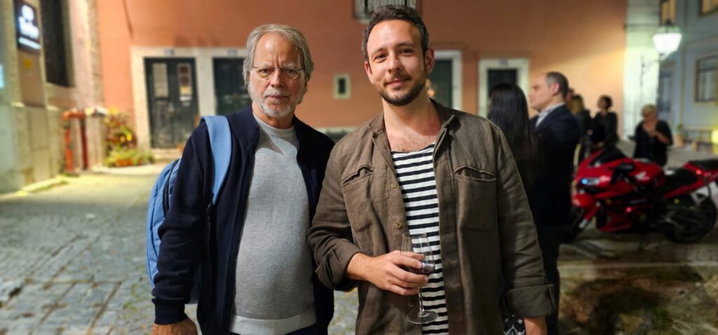 com o escritor mia couto em portugal