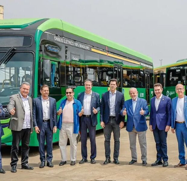 c9f39db4 d25d 441e a384 c6fd2f185de0