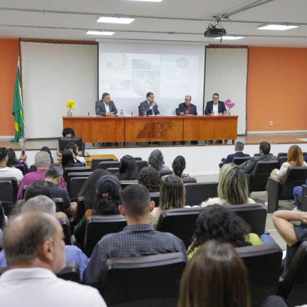 dentro 3 12 1920x1280