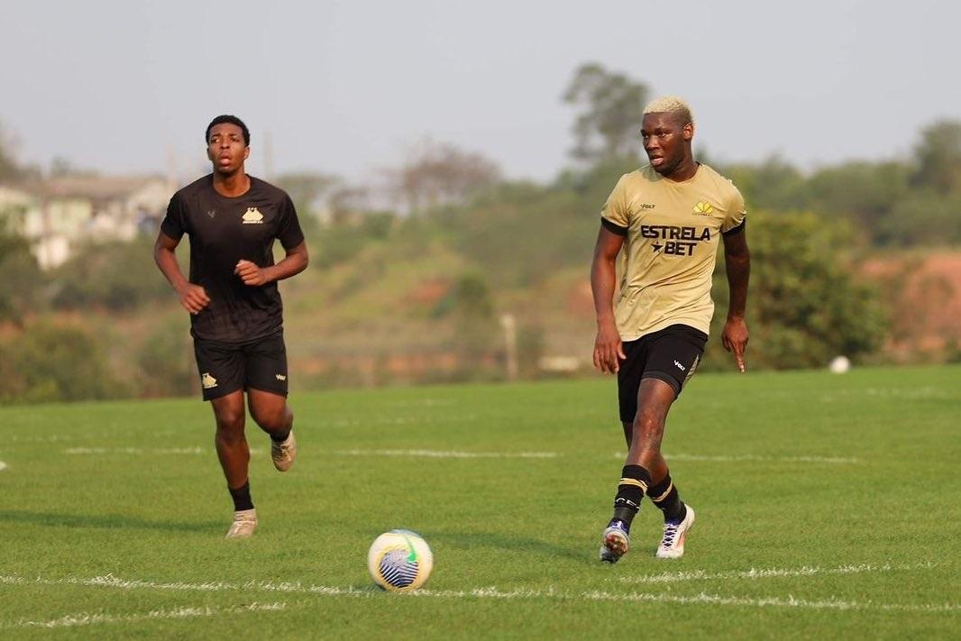 patrick de paula busca recomeco no criciuma apos lesao grave no botafogo 1726243371283 v2 1066x711