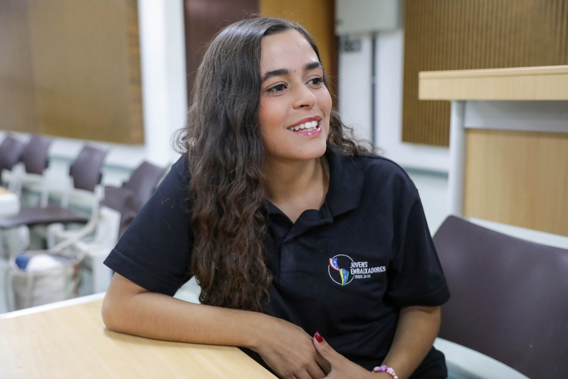 celia vitoria ex estudante do cil 1 1920x1280