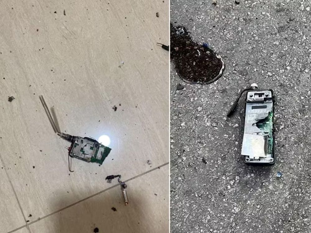 walkie talkies pagers