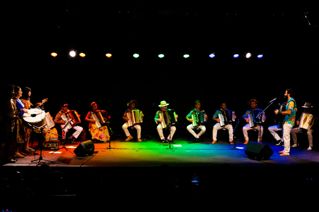 orquestra sanfônica de brasília davi mello
