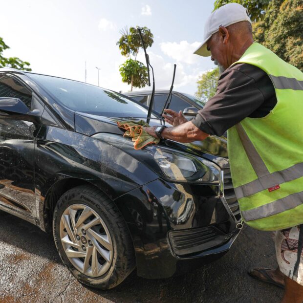 dentro 3 15 1920x1280