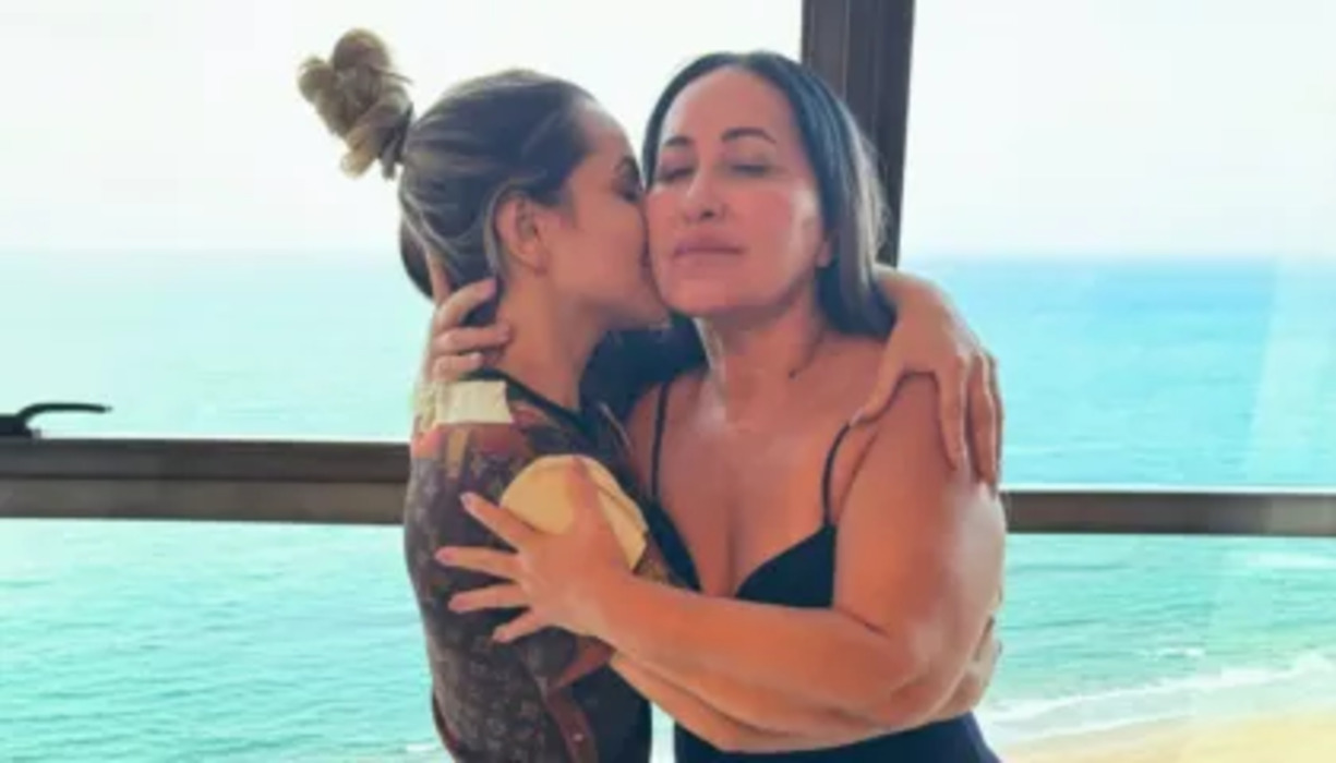 deolane bezerra mae (1)