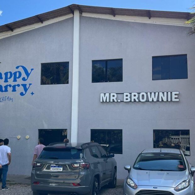 Fábrica Happy Harry e Mr. Brownie.
