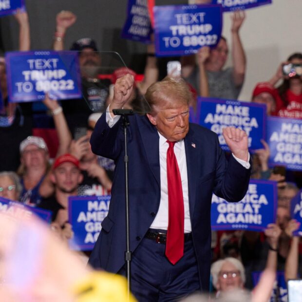republican presidential candidate donald trump holds campaign rally