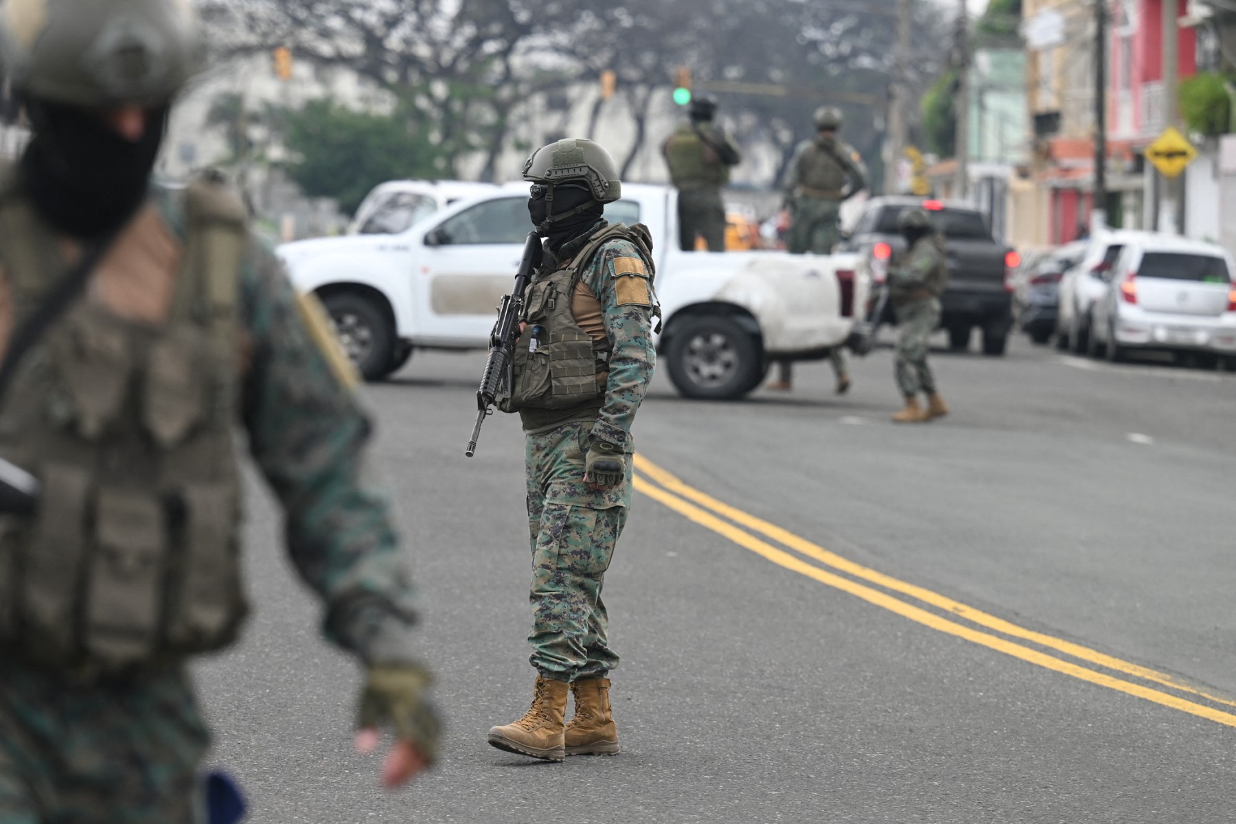 ecuador argentina drugs defence security