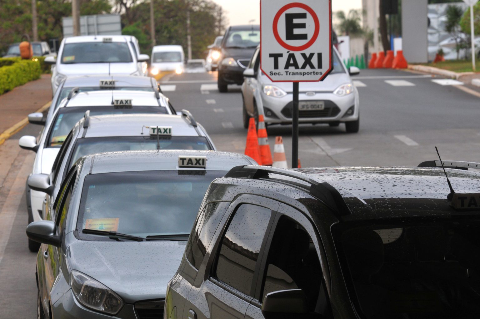 ponto de taxi 1536x1020