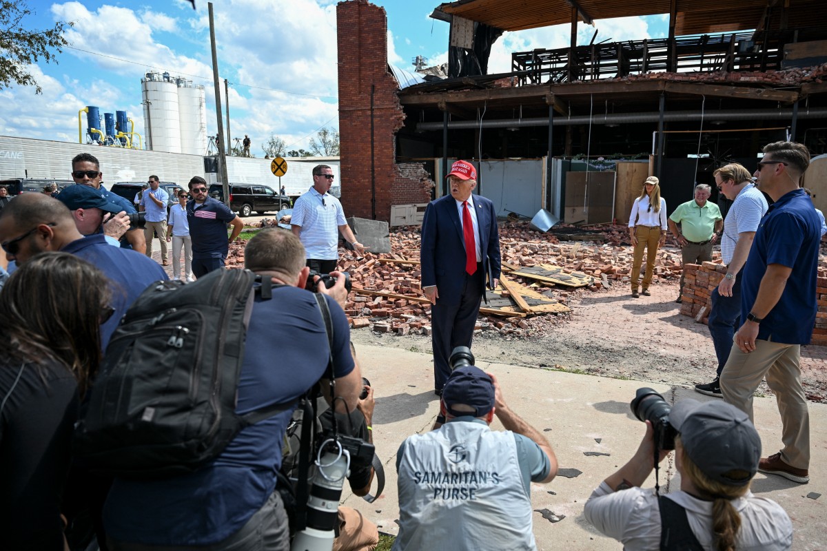 donald trump visits georgia in the aftermath of powerful storm helene
