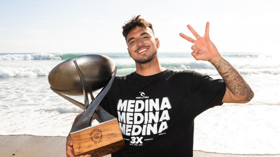 gabriel medina tricampeao mundial de surfe 1631761367810 v2 900x506
