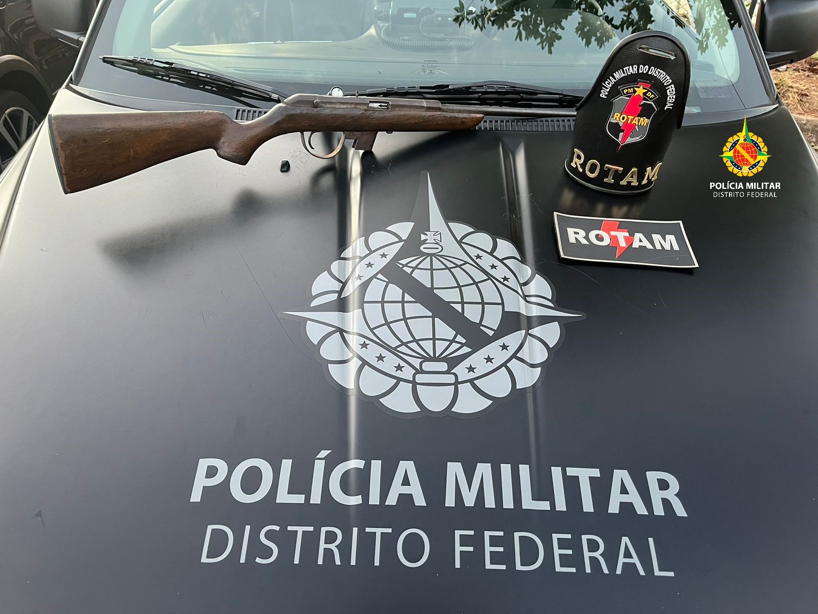 pmdf apreende arma de fogo