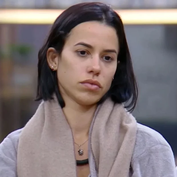 larissa em a fazenda 16