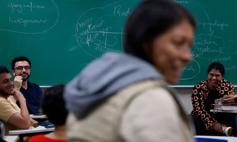 alunos universitarios