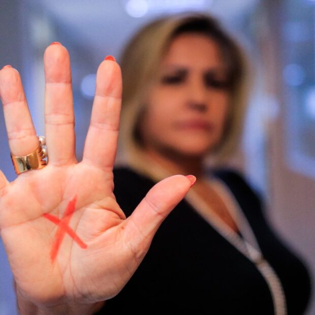 6.9. auxilio mulheres. foto vinicius de melo smdf3