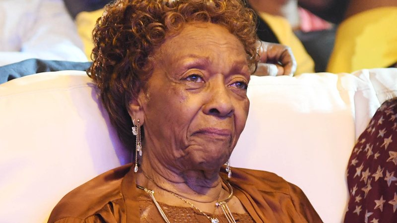 cissy houston widelg