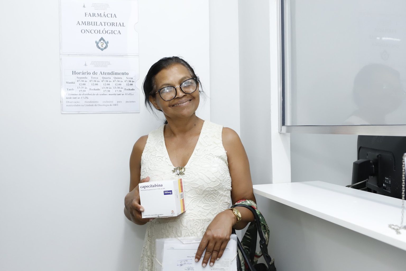 8.10. eva oliveira faz tratamento contra o cancer no sus e foi uma das primeiras pacientes a comparecer na nova farmacia oncologica. foto jhonantan cantarelle agencia saude df 1 1536x1025