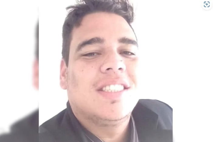 599773d6c0369331f40efa11b8592720