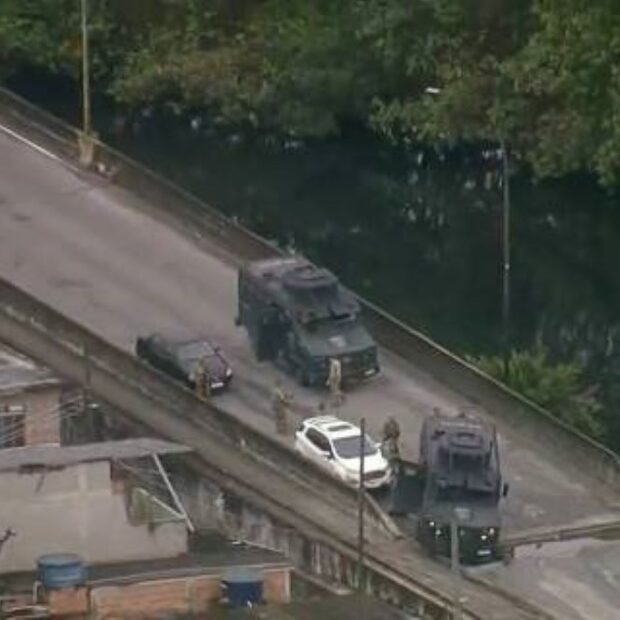 complexo de israel policiais rj