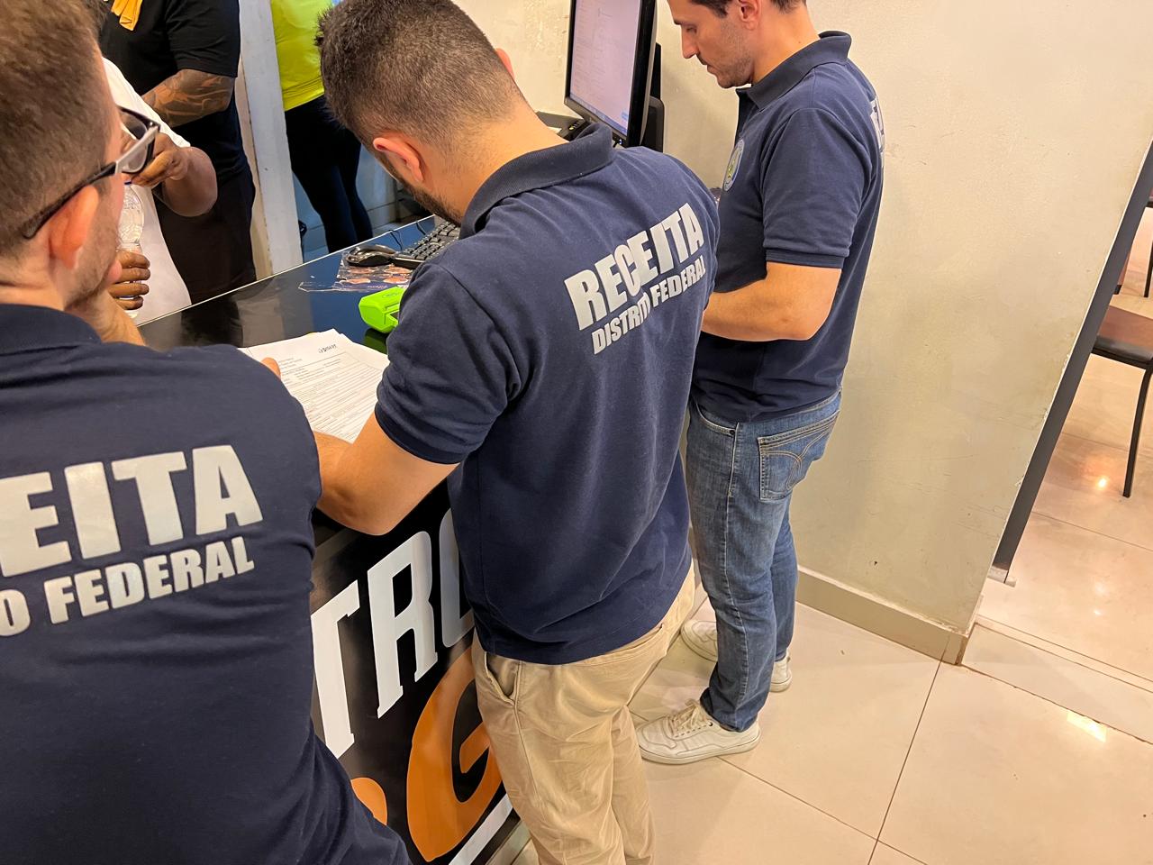 10.10. fiscalizacao. foto divulgacao seec df