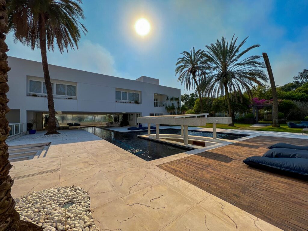 whatsapp image 2024 10 10 at 16.19.04 (2)