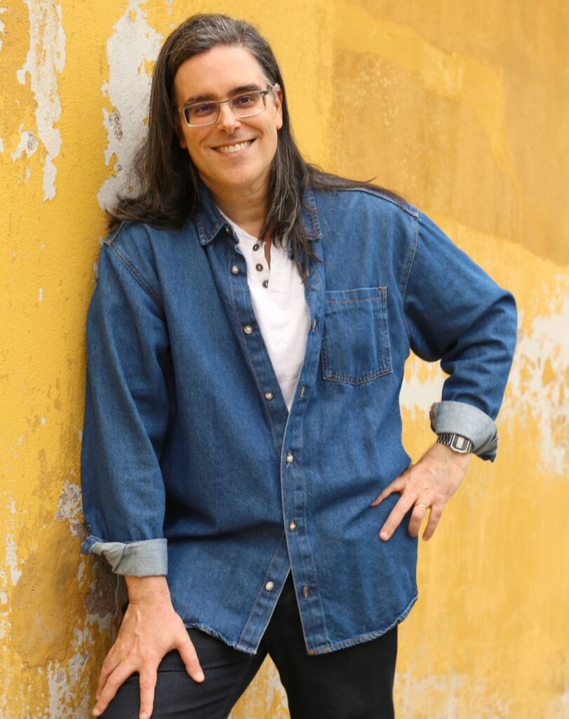 Dublador Guilherme Briggs (voz do Buzz Lightyear e Mickey Mouse)/ Arquivo Pessoal