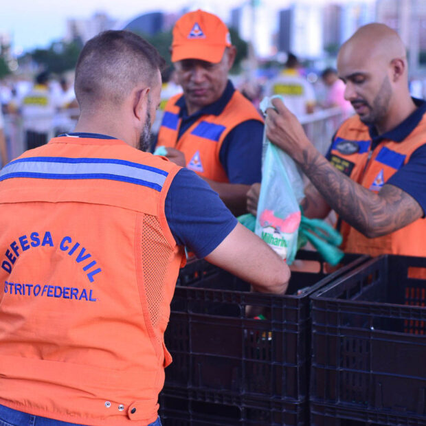 jogo da seleção brasileira terá doações de alimentos revertidas para 2 mil famílias do df
