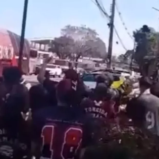 protesto torcida athletico ct caju