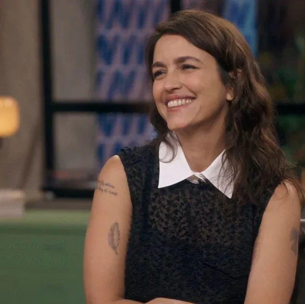 manuela dias conversa com bial globo fixed large