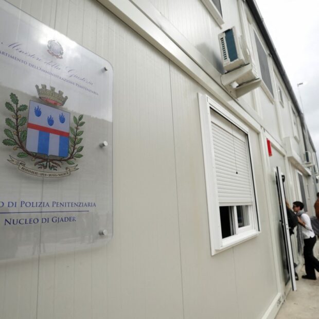 albania italy migration rights