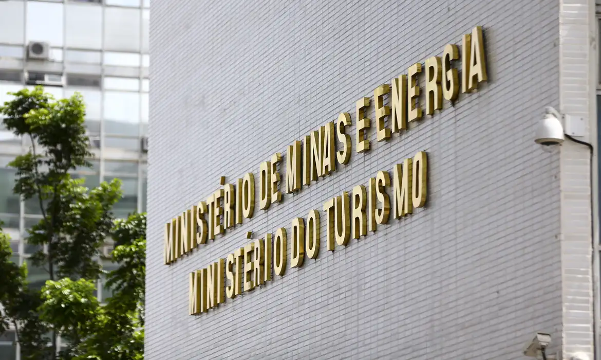 fachada ministerio mcamgo abr 100420231818 23